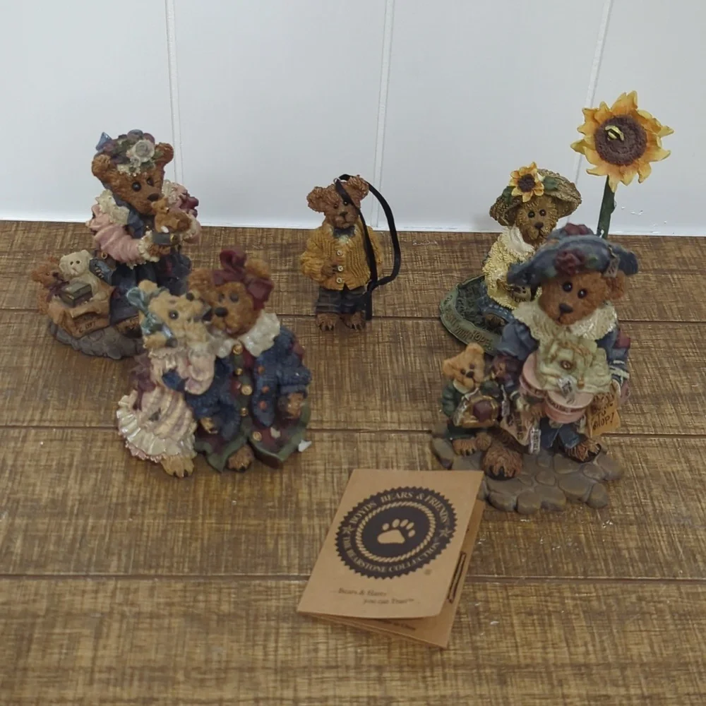 Boyds Bear Figure Collection